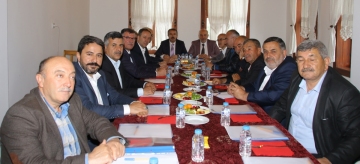 Belediye başkanları toplandı