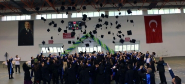 Mudurnu'da mezuniyet coşkusu