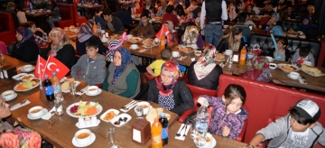 ÇOCUKLAR İLE İFTAR AÇILDI