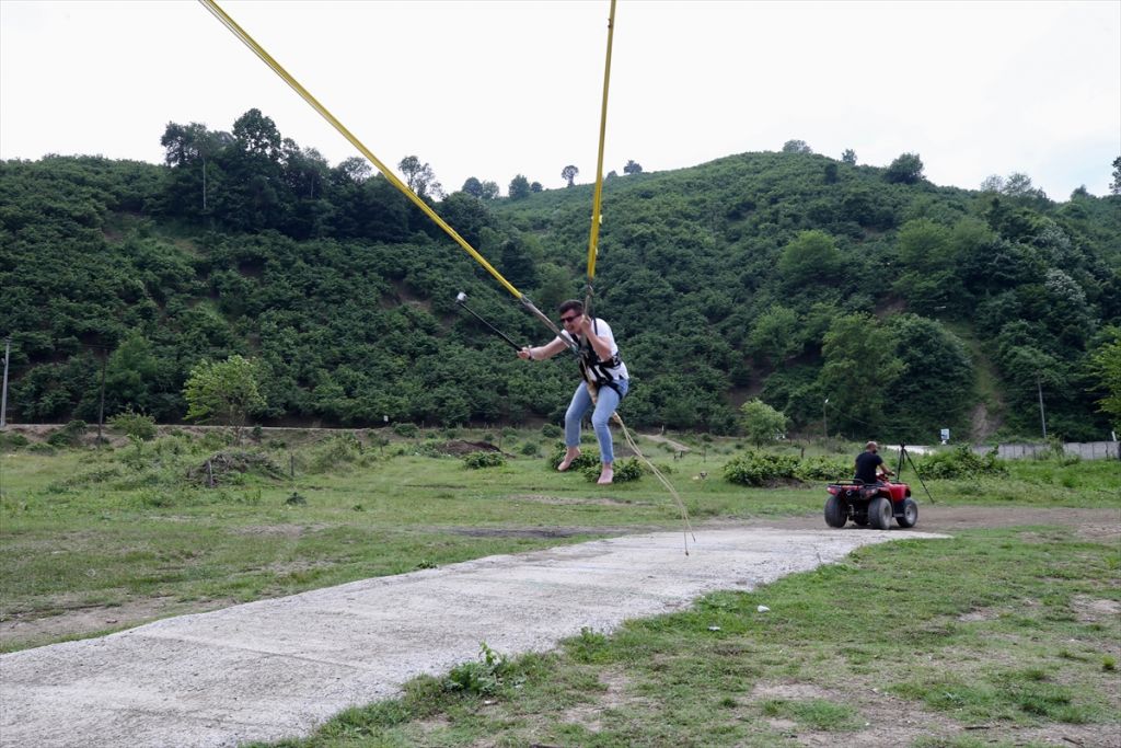 BUNUN ADI İNSAN SAPANI