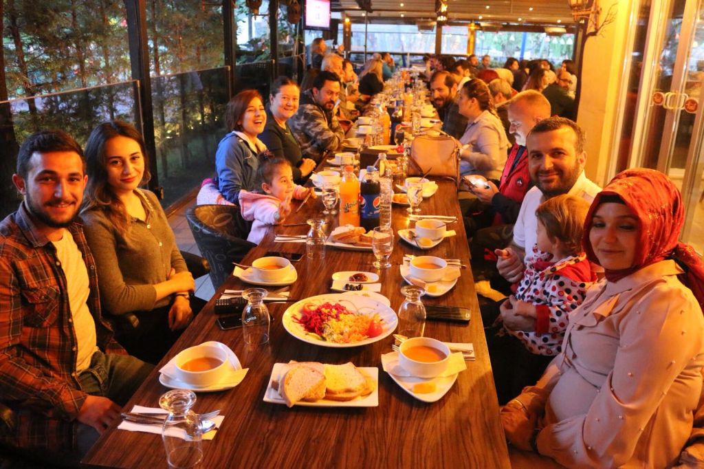 GAZETECİLER BGC'NİN İFTARINDA BULUŞTU