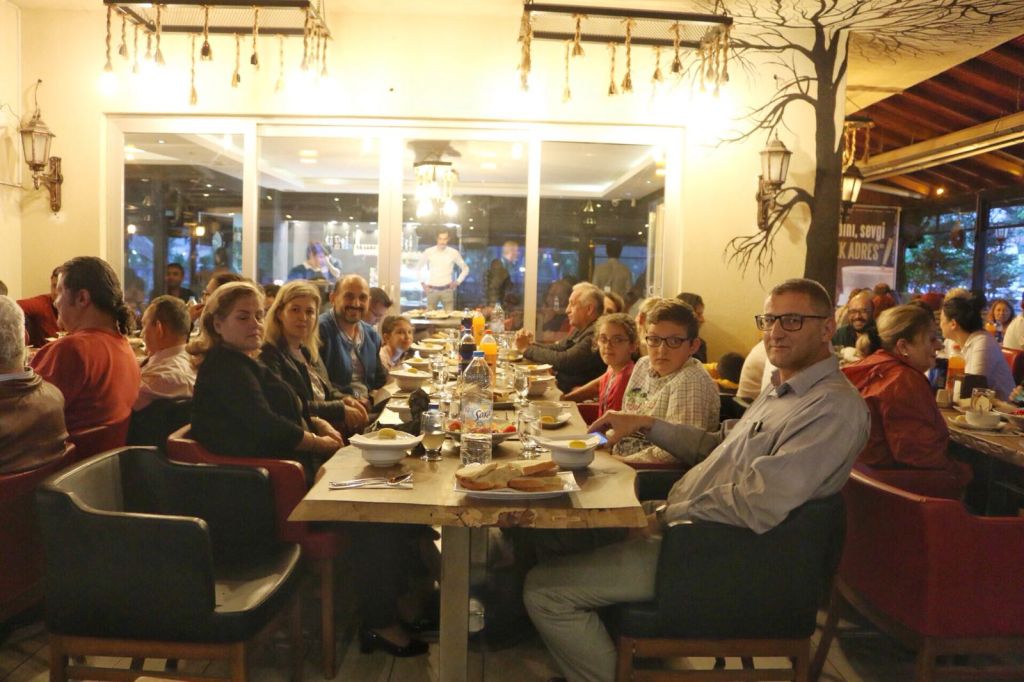 GAZETECİLER BGC'NİN İFTARINDA BULUŞTU