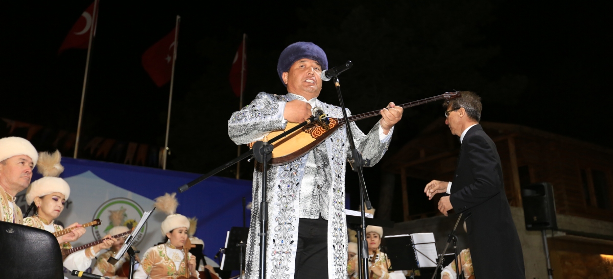 ATA YURTTAN EZGİLER