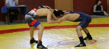 Yıldız milli güreşçilerin Bolu'da kampa girdi