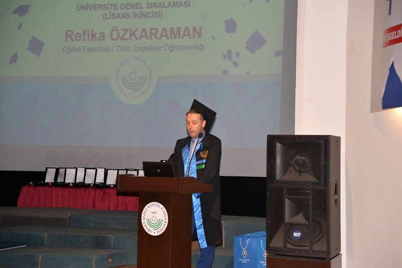 BAİBÜ'DE BÖLÜM BİRİNCİLERİ ÖDÜLLENDİRİLDİ