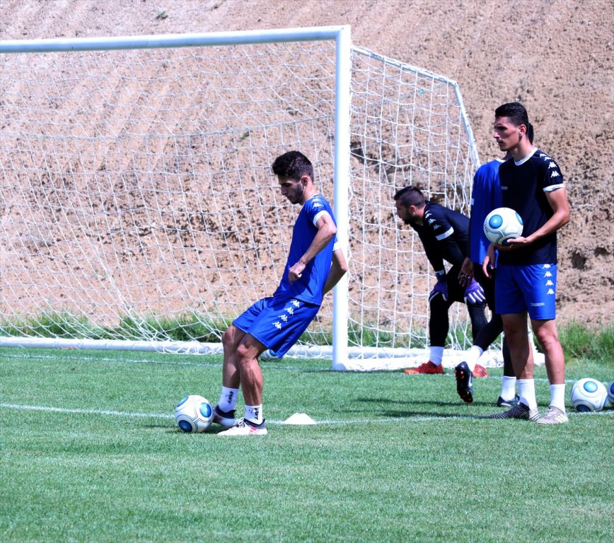 Makedon takımı Bolu'da kampta