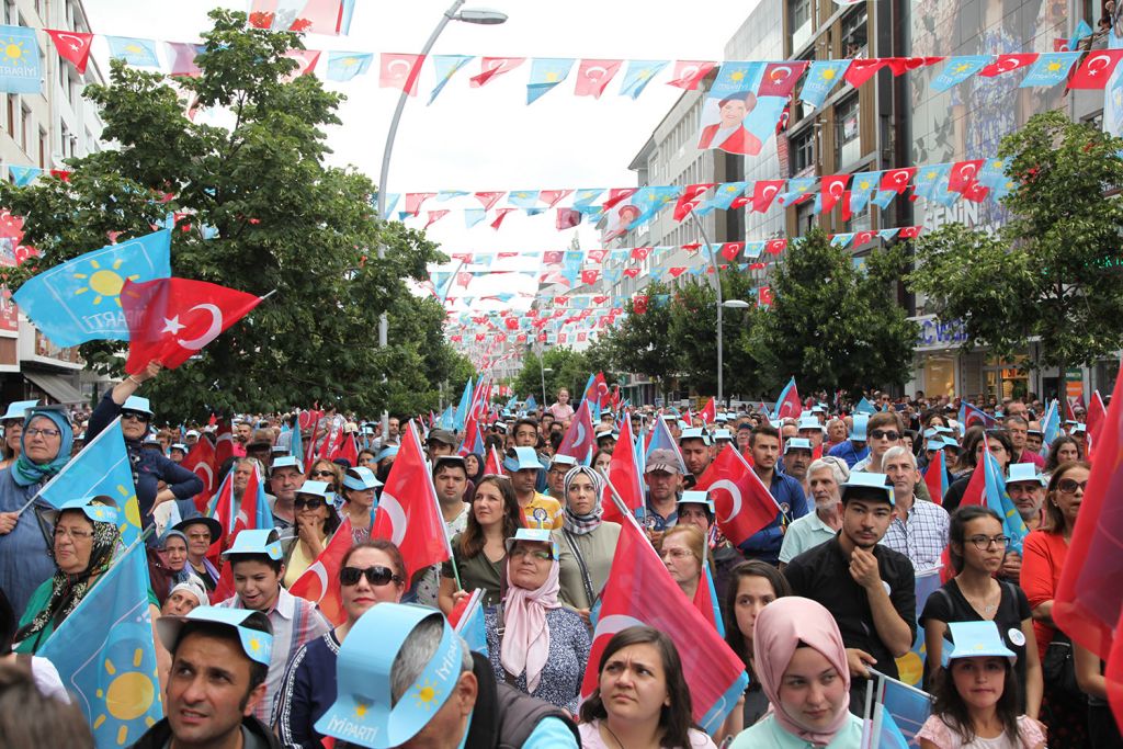 MERAL AKŞENER MİTİNG NOTLARI