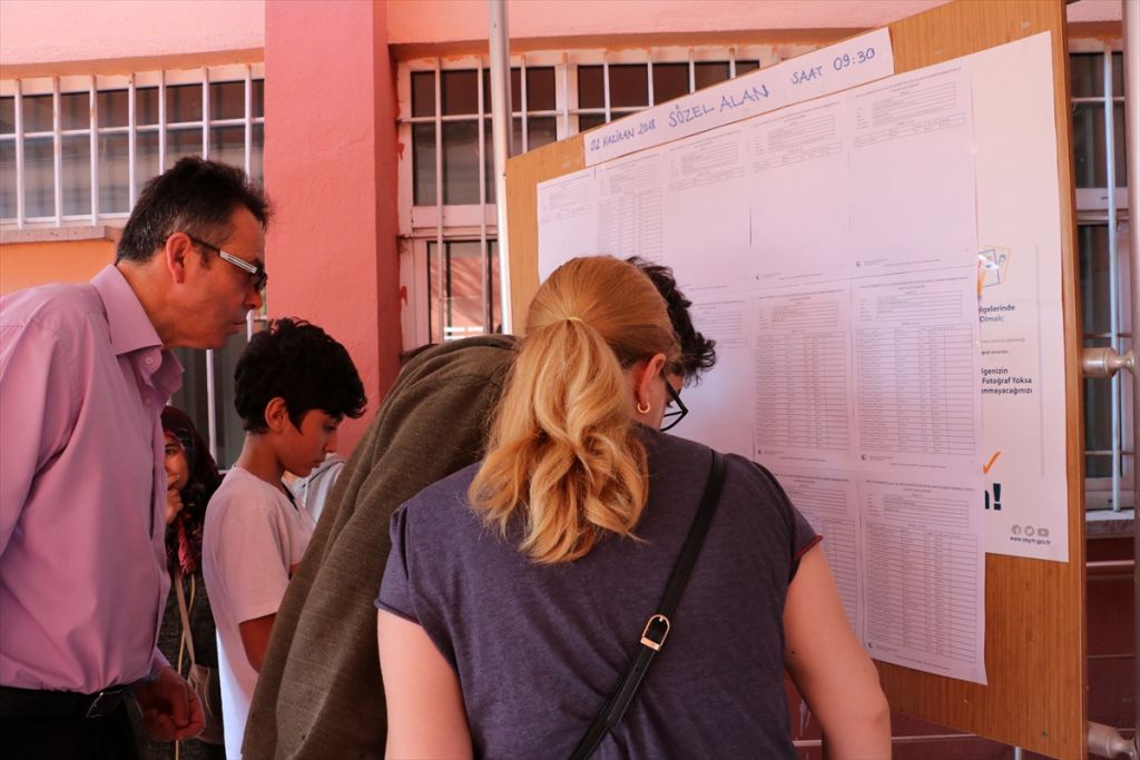 Ortaöğretim Kurumları Merkezi Sınavı Yapıldı