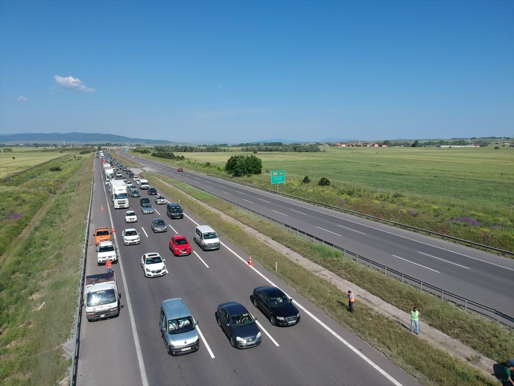 Otoyolda bayram trafiği