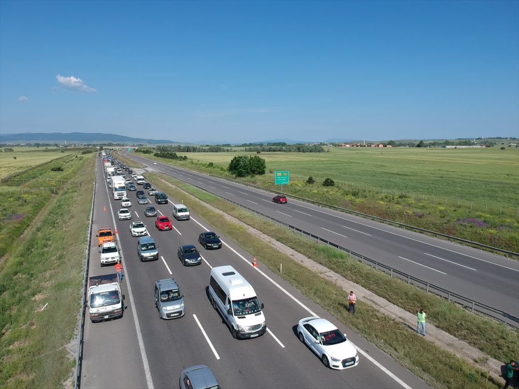Otoyolda bayram trafiği