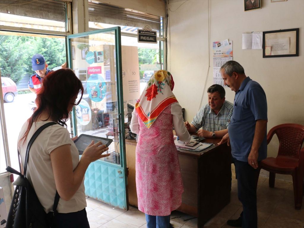 Taşkesti'de sigara uygulaması yapıldı