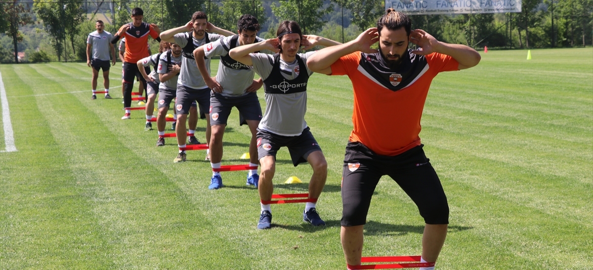 Adanaspor'un Bolu kampı başladı