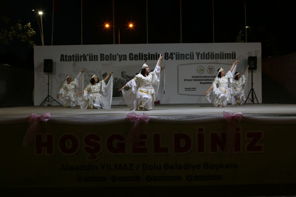 17 Temmuz'un akşam etkinlikleri yoğun ilgi gördü