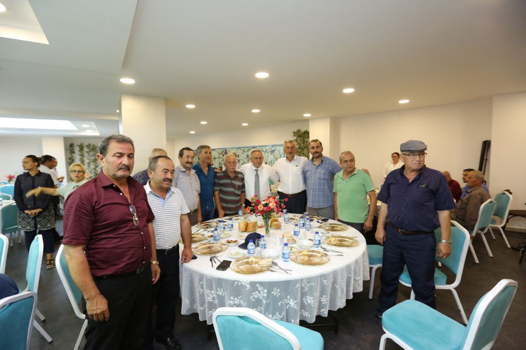 Başkan Yılmaz muhtarlarla bir araya geldi