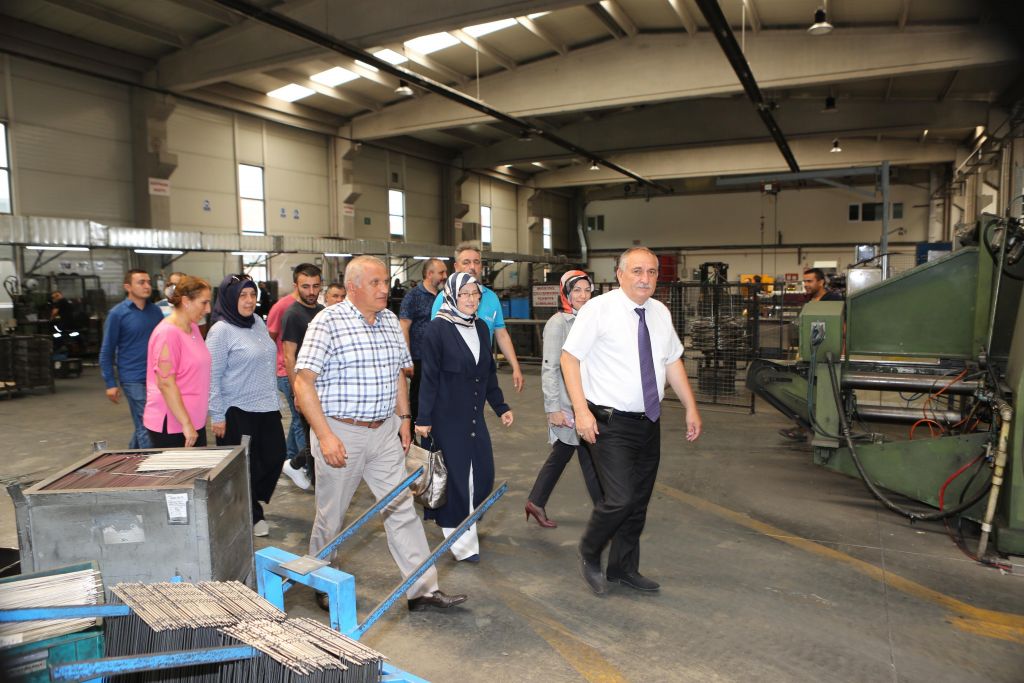Başkan Yılmaz'dan OSB'de 4 fabrikaya teşekkür ziyareti