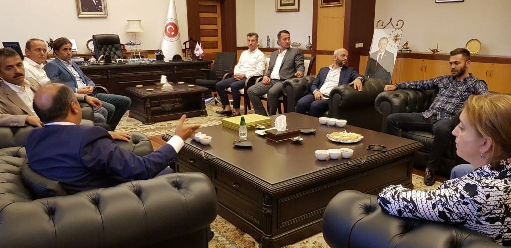 Ak Parti Teşkilatları Metin'i ziyaret etti