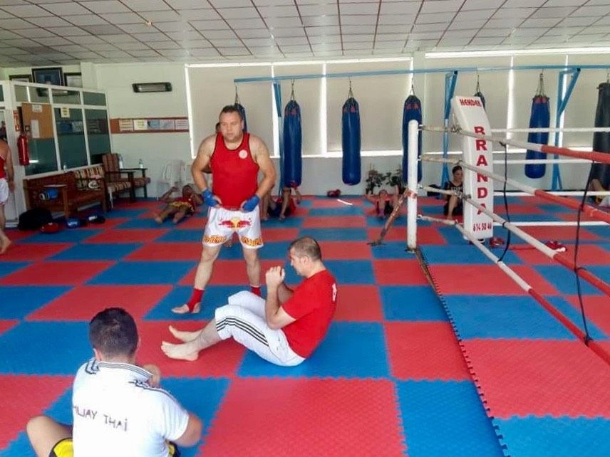 ANTRENÖRÜMÜZ TERFİ ETTİ