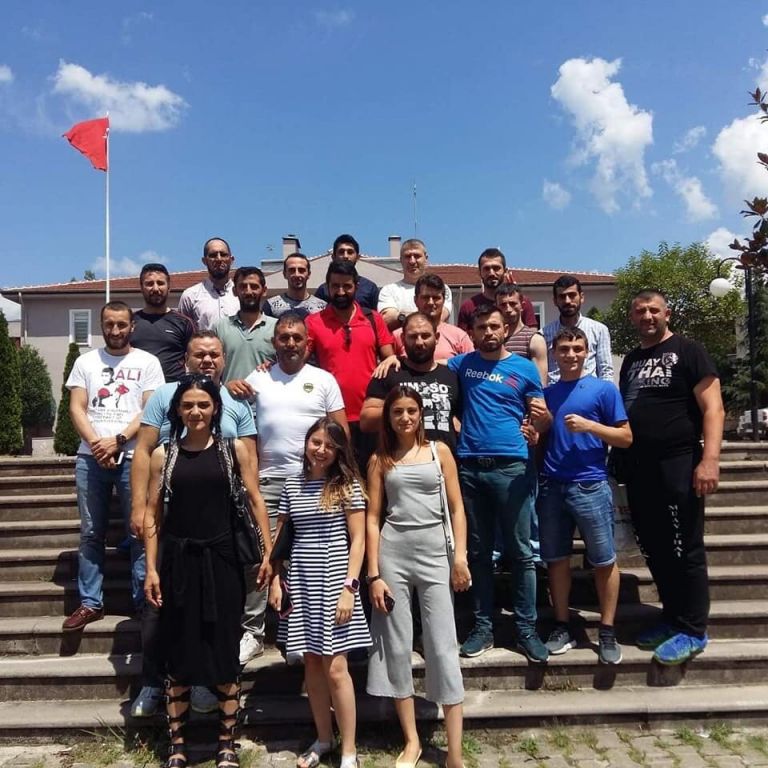 ANTRENÖRÜMÜZ TERFİ ETTİ