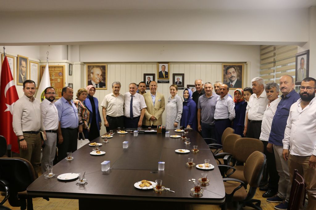 Başkan Yılmaz teşekkür ziyaretlerine devam ediyor