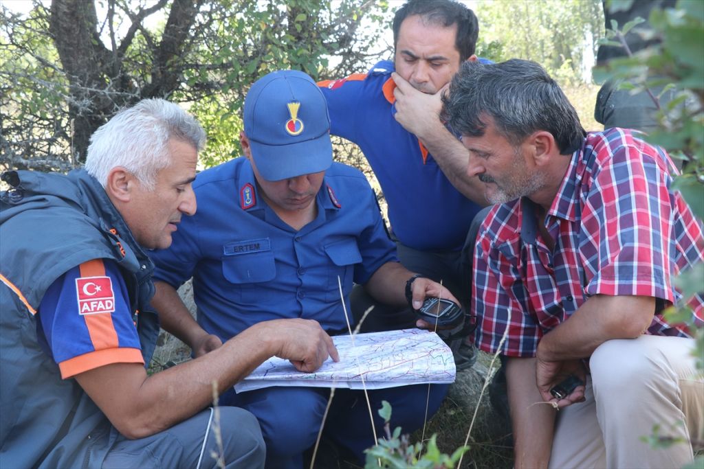 Bolu'da zihinsel engelli kişiyi bulmak için başlatılan arama çalışması devam ediyor