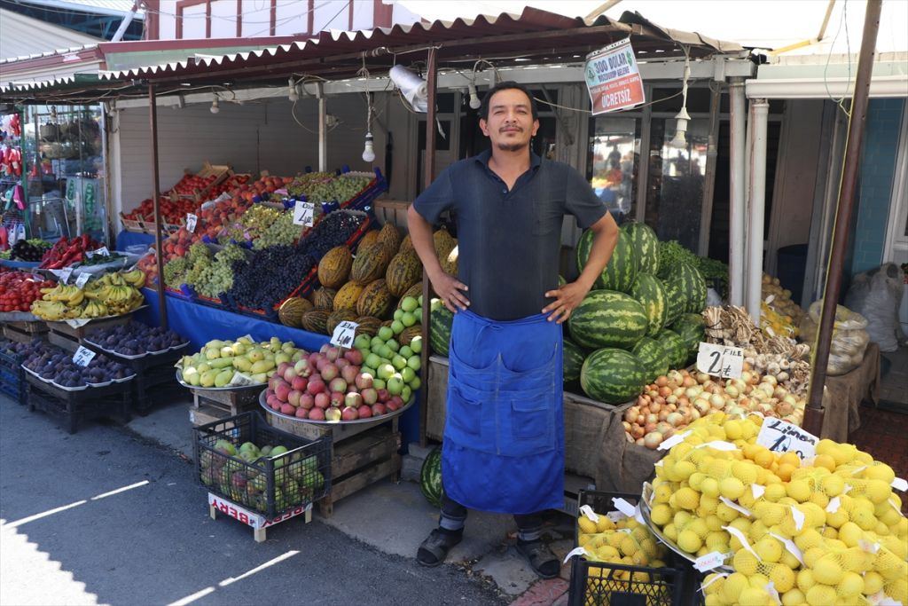 Döviz bozdurana meyve ve sebze ücretsiz