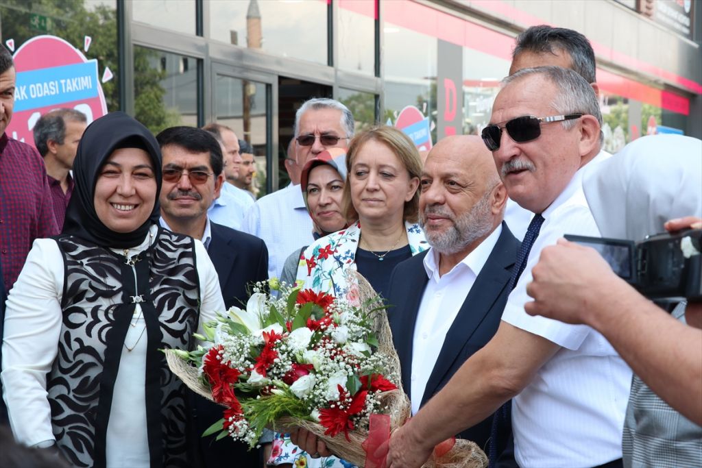 Hak-İş Genel Başkanı Mahmut Arslan:  