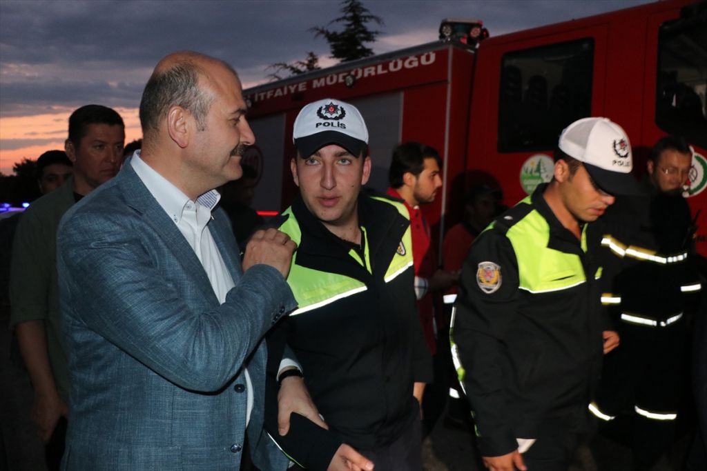 İçişleri Bakanı Soylu trafik denetimine katıldı