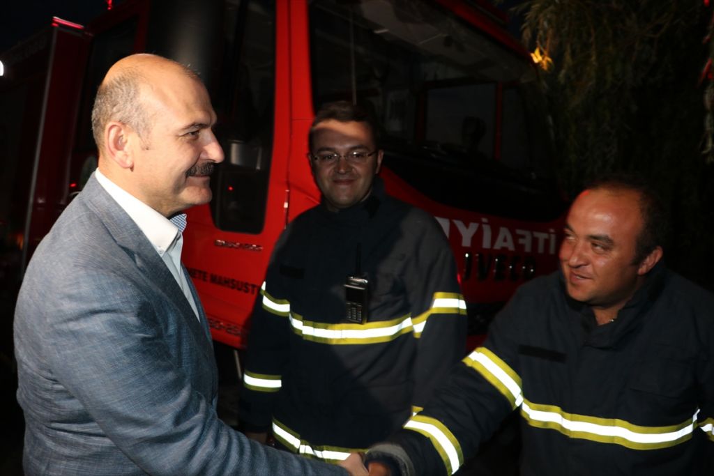 İçişleri Bakanı Soylu trafik denetimine katıldı