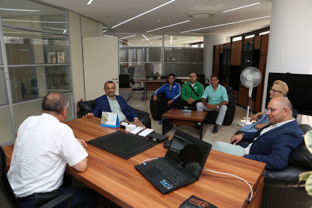 Karate Federasyonu Başkanı Delihasan'dan Bolu Belediye Başkanı Yılmaz'a ziyaret