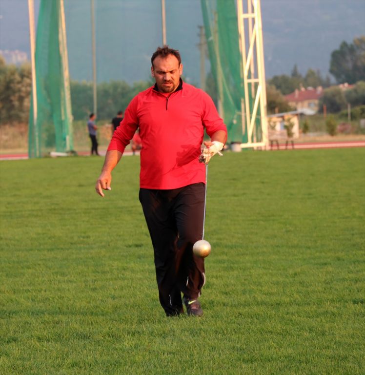 Milli atletlerin hedefi final