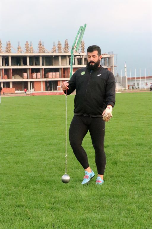 Milli atletlerin hedefi final