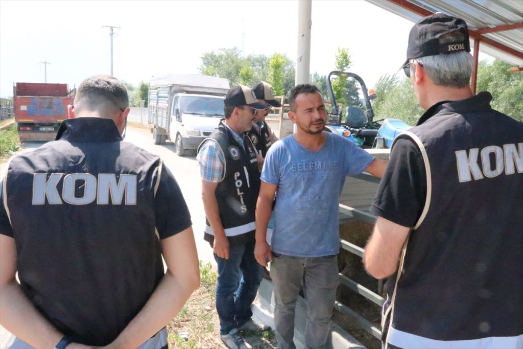 Polisten kurban satıcılarına sahte para uyarısı