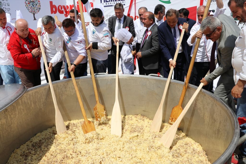 Uluslararası Mengen Aşçılık ve Turizm Festivali başladı