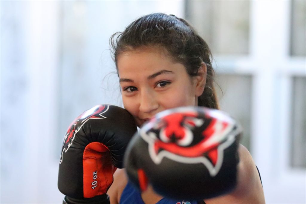 Ağabeyinden etkilenerek ringe çıktı dünya şampiyonu oldu