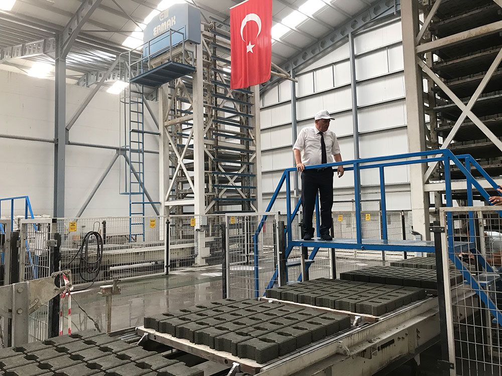 BAŞKAN YILMAZ BASIN MENSUPLARINA PROJELERİNİ ANLATTI