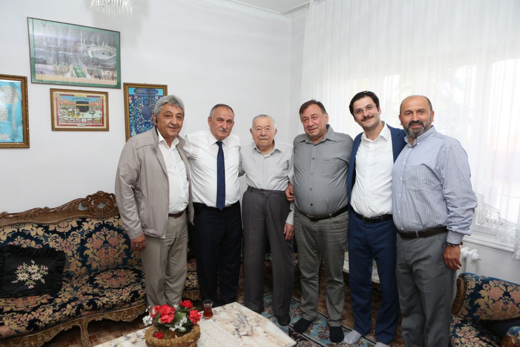 Belediye Başkanı Alaaddin Yılmaz'dan 6 aileye hasta ziyareti