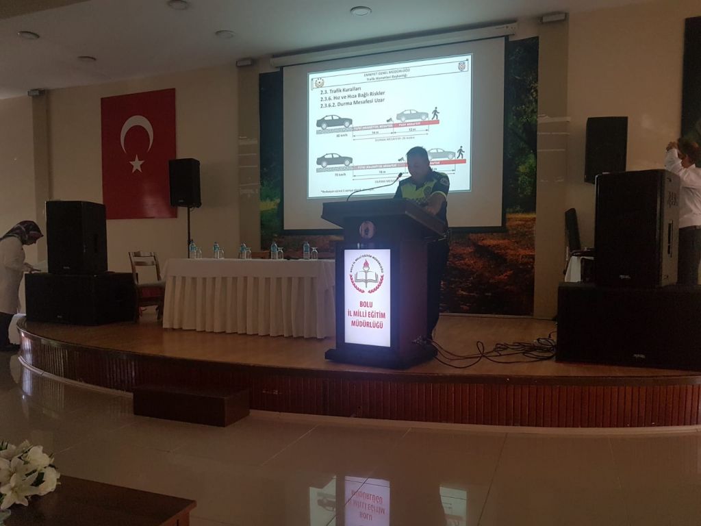 Bolu İl Emniyet Müdürlüğü'nden Öğretmenlere Seminer
