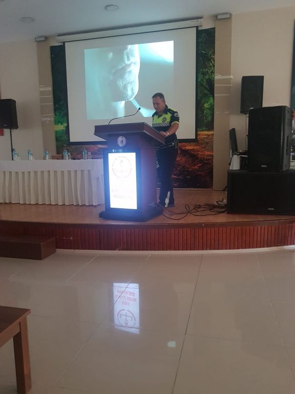 Bolu İl Emniyet Müdürlüğü'nden Öğretmenlere Seminer