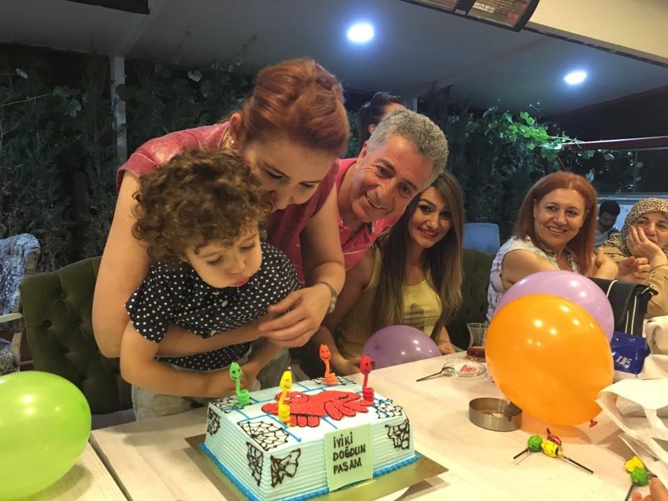 CHP Bolu Belediye Başkan Adaylığını Açıklayan Erhan Beykoz'un Yaşam Öyküsü