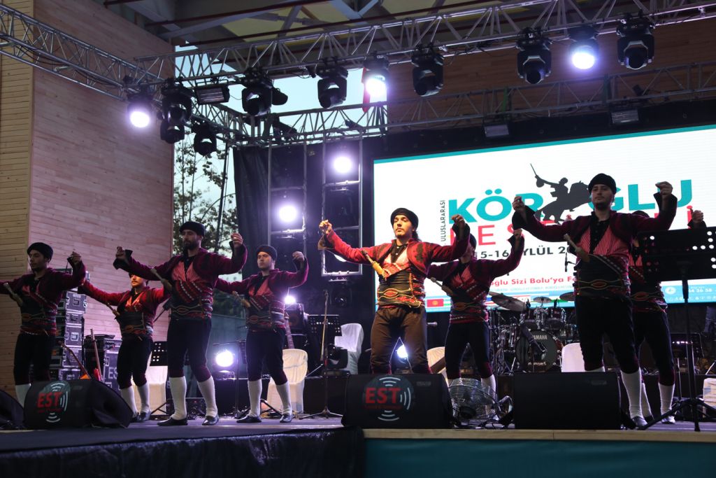 Marka Şehir Bolu ve Uluslararası Köroğlu Festivali'nde muhteşem final