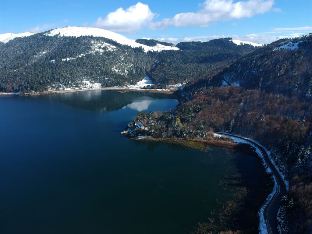 Abant ve Gölcük'te kar güzelliği
