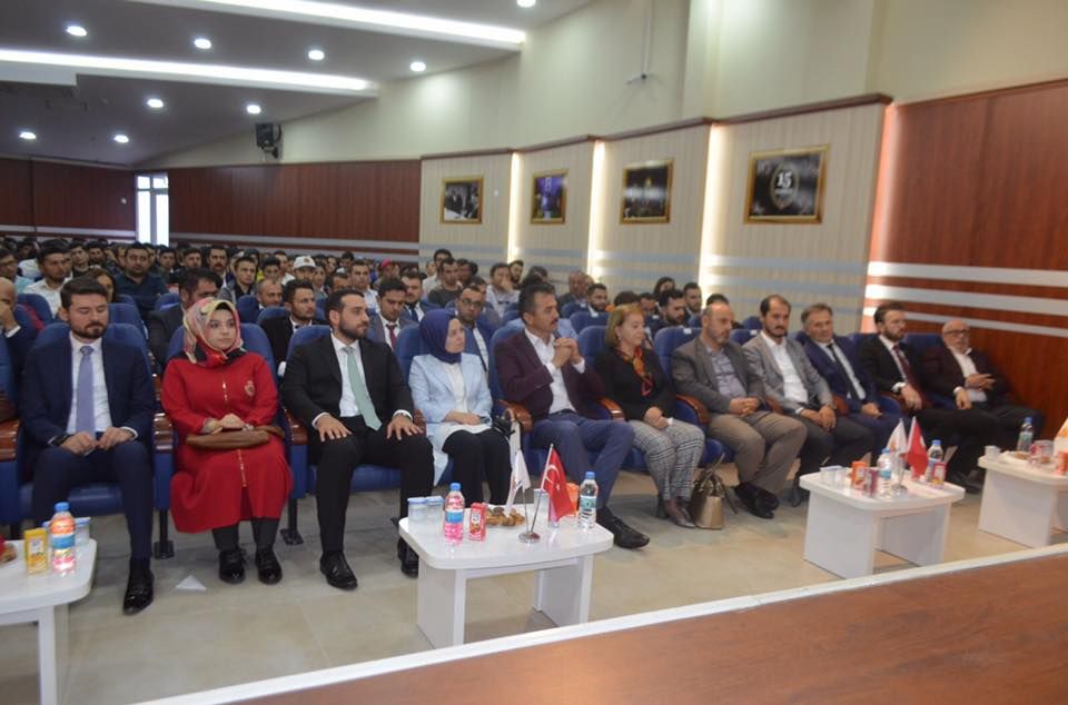 Ak Gençlik Bolu İl Danışma Meclisi Toplantısı'nı gerçekleştirdi