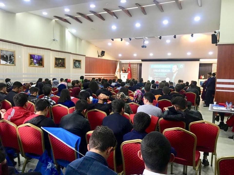 Ak Gençlik Bolu İl Danışma Meclisi Toplantısı'nı gerçekleştirdi