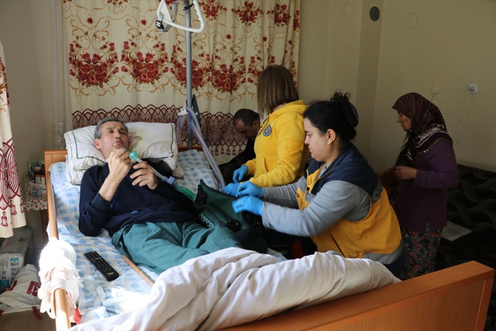 ALS hastasının yardımına itfaiye yetişti