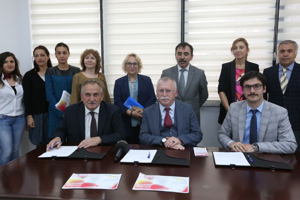 ‘Anneler Üniversitede Projesi' Protokolü İmzalandı