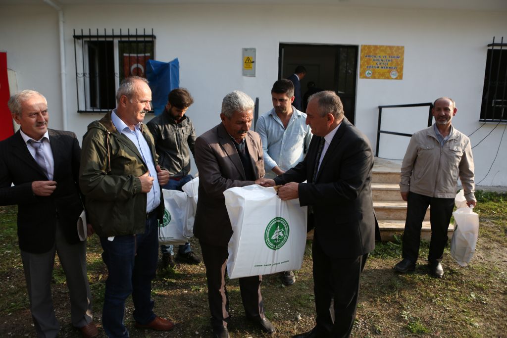 Arıcılık ve Tarım Ürünleri Çiftçi Eğitim Merkezi hizmete girdi