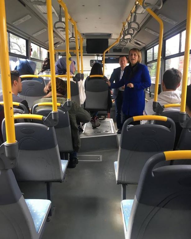 Arzu Aydın Bolu Abant İzzet Baysal Üniversitesi öğrencilerine 