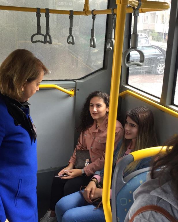 Arzu Aydın Bolu Abant İzzet Baysal Üniversitesi öğrencilerine 