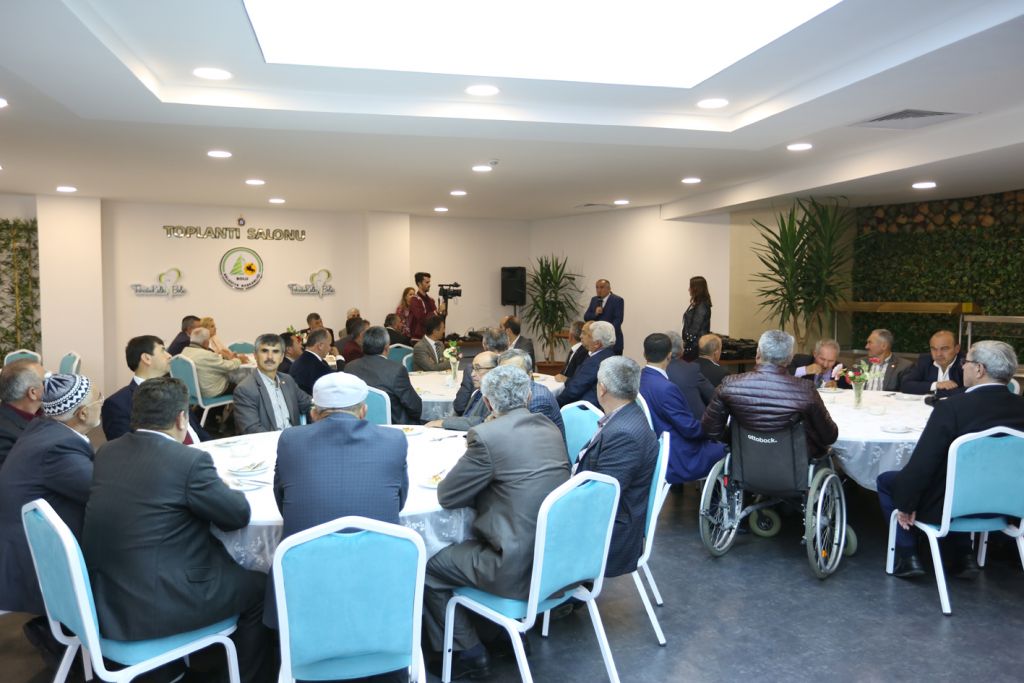 Başkan Yılmaz 19 Ekim Muhtarlar Günü'nü kutladı