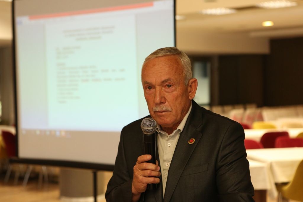 Başkan Yılmaz muhtarlarla bir araya geldi